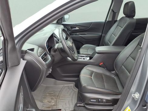 Used 2023 Chevrolet Equinox Premier image 25