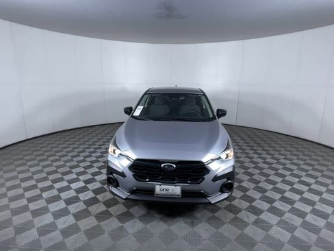 Used 2024 Subaru Crosstrek 2.0i AWD/4WD image 3