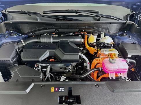 Certified 2026 Hyundai Santa Fe SEL FWD image 30