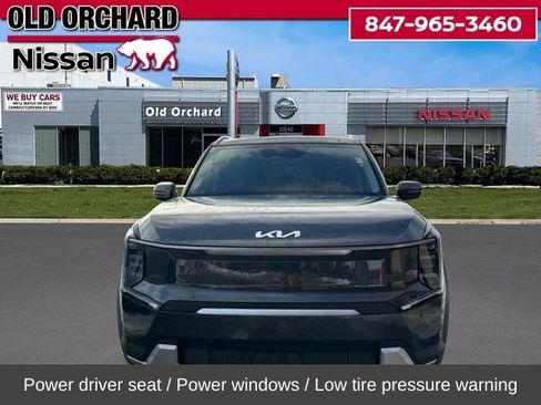 Used 2024 Kia EV9 Wind image 3