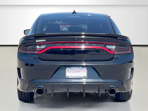 Used 2022 Dodge Charger R/T RWD image 6