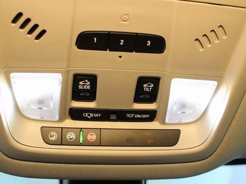 Used 2019 Buick Enclave Premium image 29