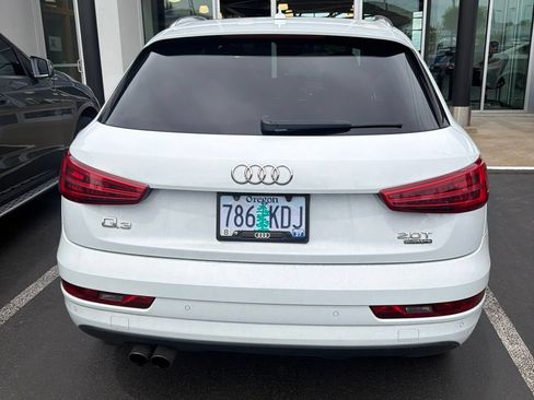 Used 2018 Audi Q3 2.0T Premium w/ Convenience Package AWD/4WD image 6