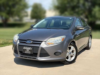 Used 2014 Ford Focus SE w/ SE Winter Package