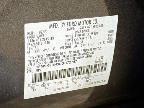 Used 2020 Ford Explorer XLT image 32