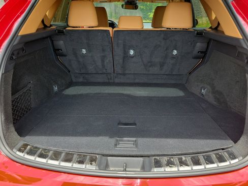 Used 2024 Lexus NX 250 FWD w/ Towing Package (2000 Lbs) image 11