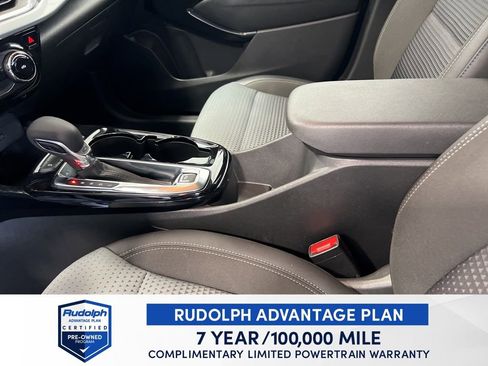 Used 2025 Chevrolet Trax LT image 33