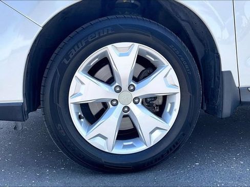 Used 2015 Subaru Forester 2.0XT Touring w/ Popular Package #2 AWD/4WD image 8