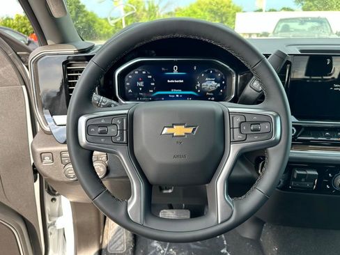 New 2026 Chevrolet Silverado 1500 LT image 26