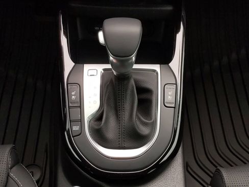 Certified 2020 Kia Forte EX image 17