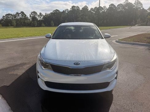 Used 2017 Kia Optima LX w/ Option Group 014 FWD image 20