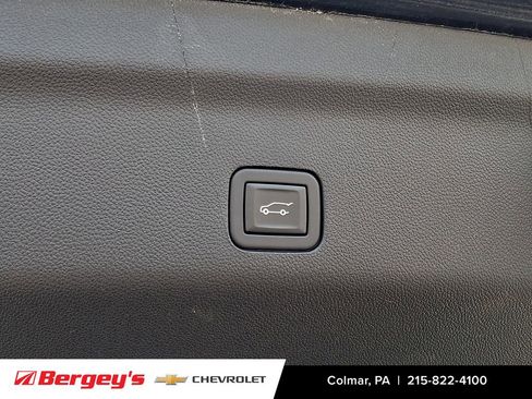 Certified 2024 Chevrolet Suburban LT AWD/4WD image 34
