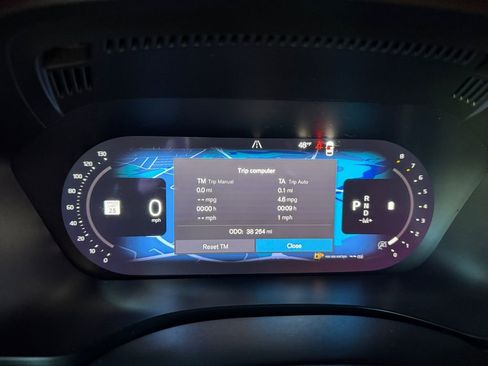 Certified 2023 Volvo XC60 B5 Plus AWD/4WD image 27