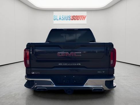 Used 2022 GMC Sierra 1500 SLT w/ SLT Premium Plus Package AWD/4WD image 7