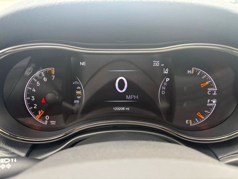 Used 2021 Jeep Grand Cherokee Limited X AWD/4WD image 19