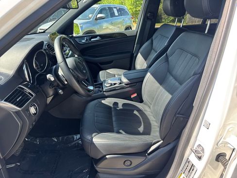 Used 2019 Mercedes-Benz GLS 450 4MATIC w/ Premium 1 Package image 9