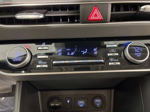 Used 2022 Hyundai Sonata Limited image 32