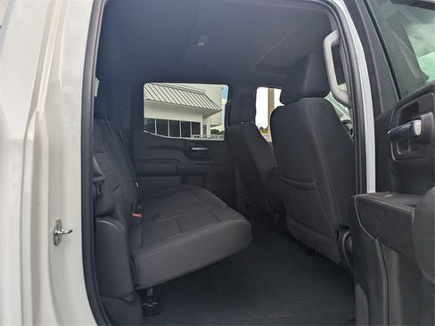 Used 2023 Chevrolet Silverado 1500 Custom image 13