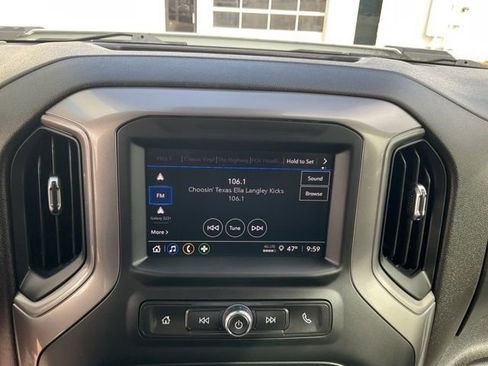 Used 2025 Chevrolet Silverado 2500 Custom w/ Z71 Off-Road Package image 14