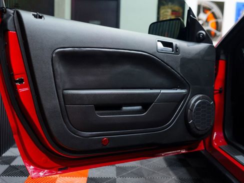 Used 2009 Ford Mustang Shelby GT500 RWD image 29