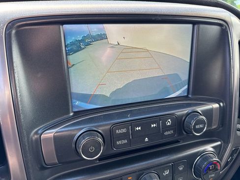 Used 2018 GMC Sierra 1500 SLT w/ All Terrain X Package AWD/4WD image 21