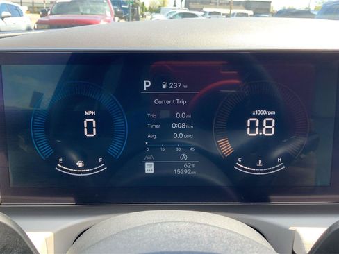 Used 2025 Hyundai Tucson SEL AWD/4WD image 15