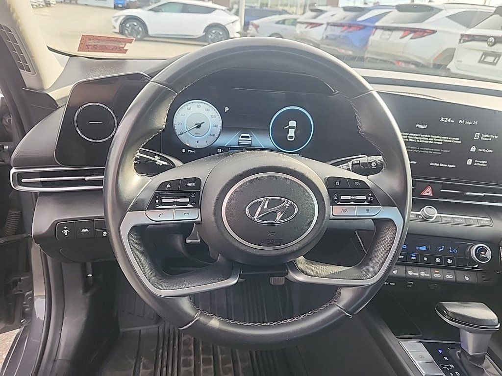 Certified 2023 Hyundai Elantra SEL w/ Convenience Package FWD image 13