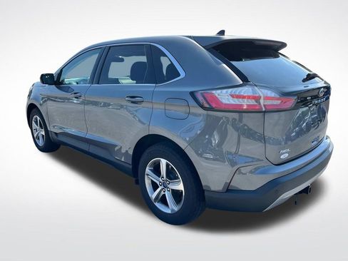 Used 2022 Ford Edge SEL w/ Convenience Package image 6