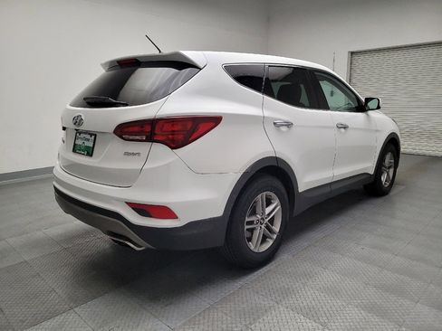 Used 2018 Hyundai Santa Fe Sport FWD image 9