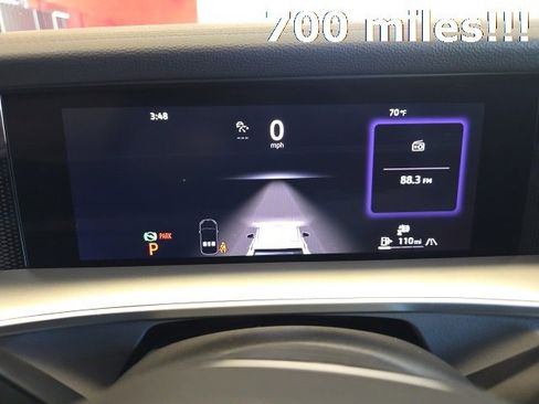 Certified 2025 Volkswagen Tiguan SE image 21