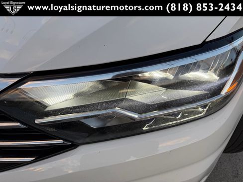 Used 2019 Volkswagen Jetta SE image 34