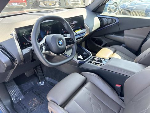 Used 2025 BMW X3 xDrive30 AWD/4WD image 12