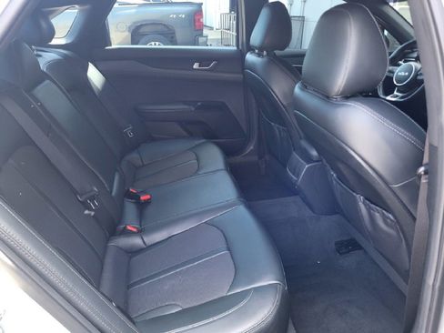 Used 2023 Kia K5 GT-Line image 32