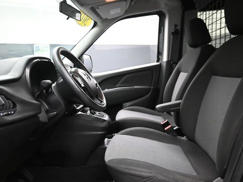 Used 2018 RAM ProMaster City Tradesman FWD image 14