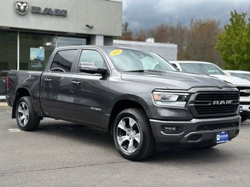 Used 2023 RAM 1500 Laramie AWD/4WD image 7