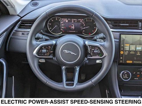Used 2023 Jaguar F-PACE S AWD/4WD image 27
