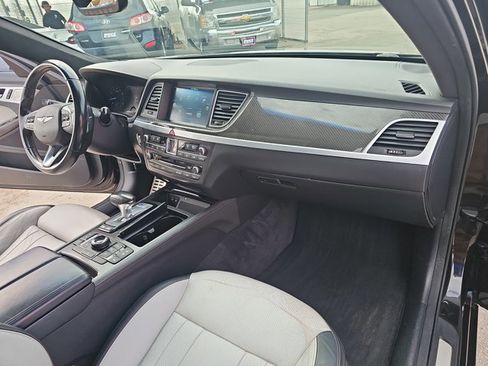 Used 2018 Genesis G80 3.3T Sport image 15