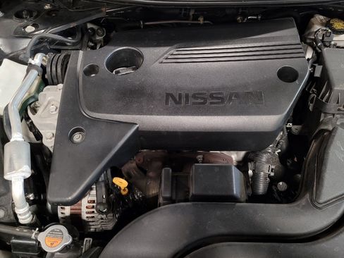Used 2018 Nissan Altima 2.5 SV FWD image 30