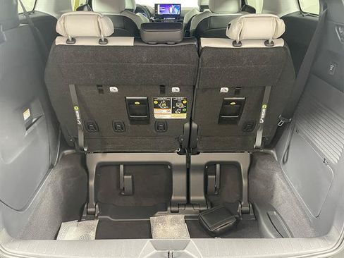 New 2026 Toyota Sienna XSE AWD/4WD image 27