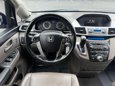Used 2013 Honda Odyssey Touring image 20