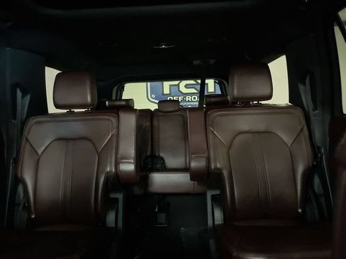 Used 2024 Ford Expedition Max Limited AWD/4WD image 23