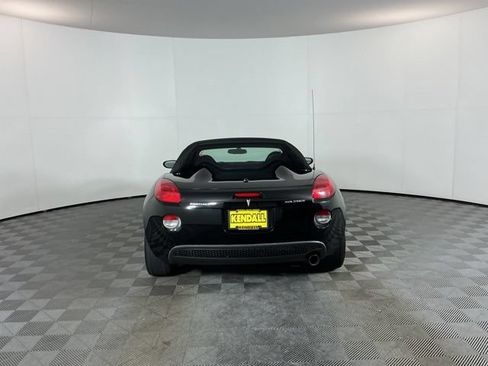 Used 2006 Pontiac Solstice Convertible w/ Premium Package RWD image 7