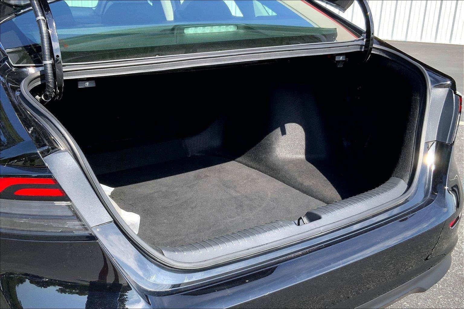 Used 2024 Honda Accord EX image 26