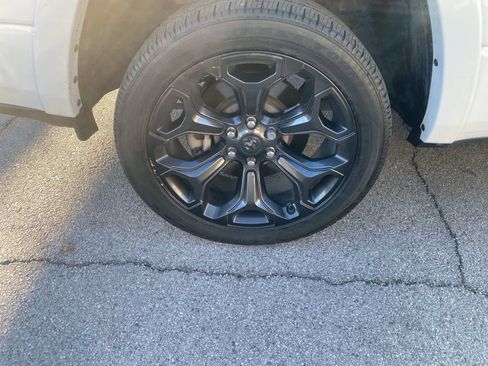 Used 2021 RAM 1500 Limited w/ Night Edition image 6