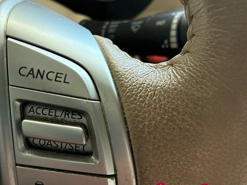 Used 2016 Nissan Altima 2.5 SL w/ 2.5 Technology Package FWD image 17