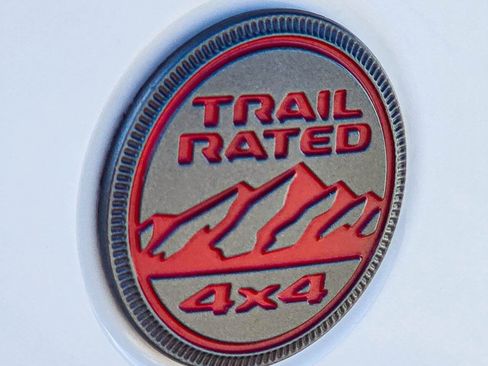 Used 2022 Jeep Gladiator Rubicon w/ LED Lighting Group image 11