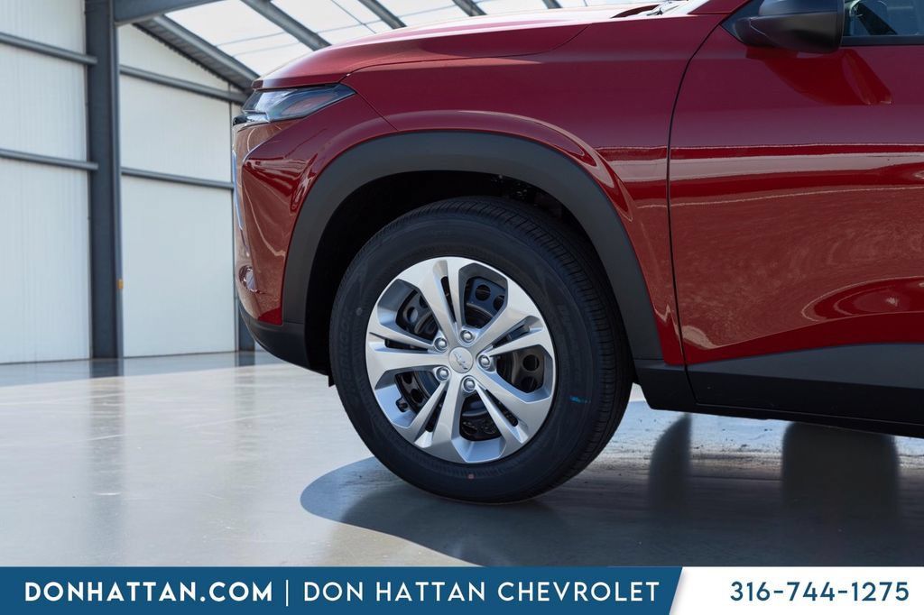 New 2026 Chevrolet Trax LS FWD image 29