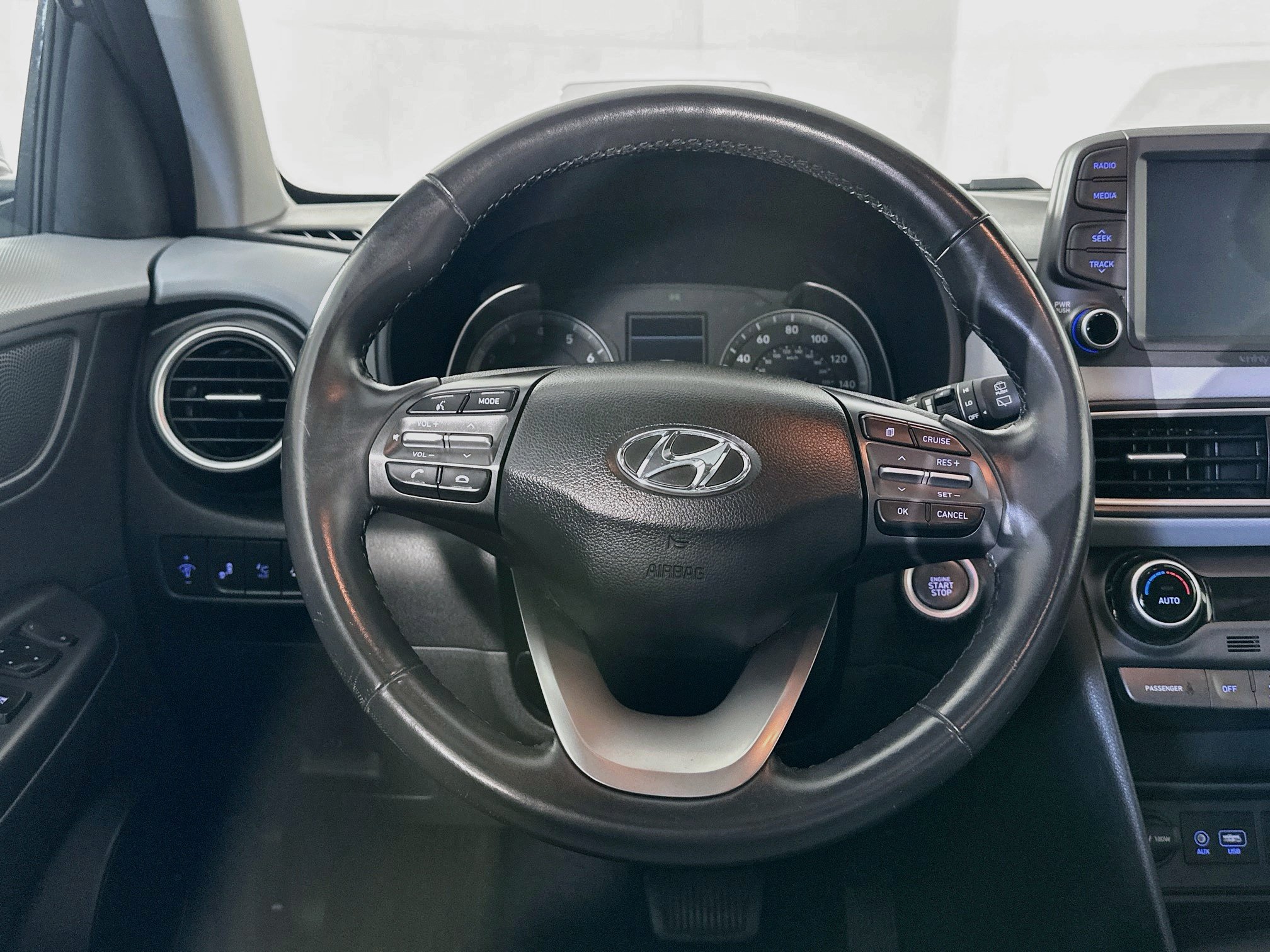 Used 2018 Hyundai Kona Ultimate AWD/4WD image 18