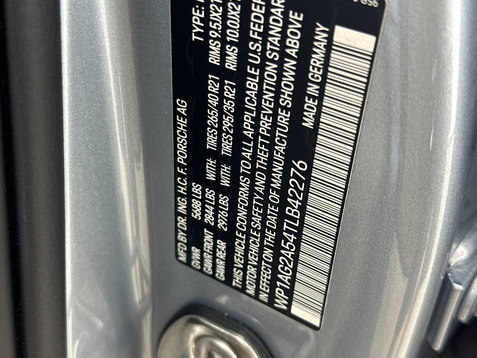 Certified 2026 Porsche Macan S AWD/4WD image 27