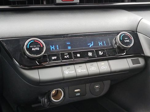 New 2026 Hyundai Elantra Sport image 22